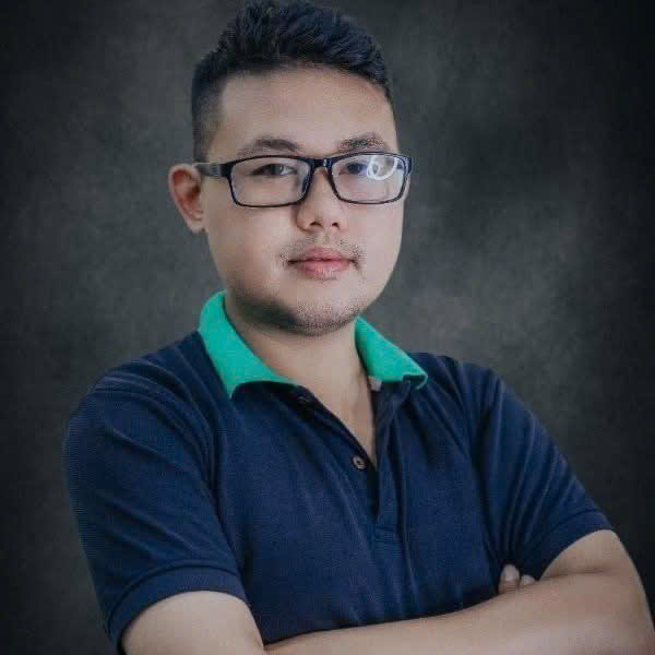 Giảng viên Võ An